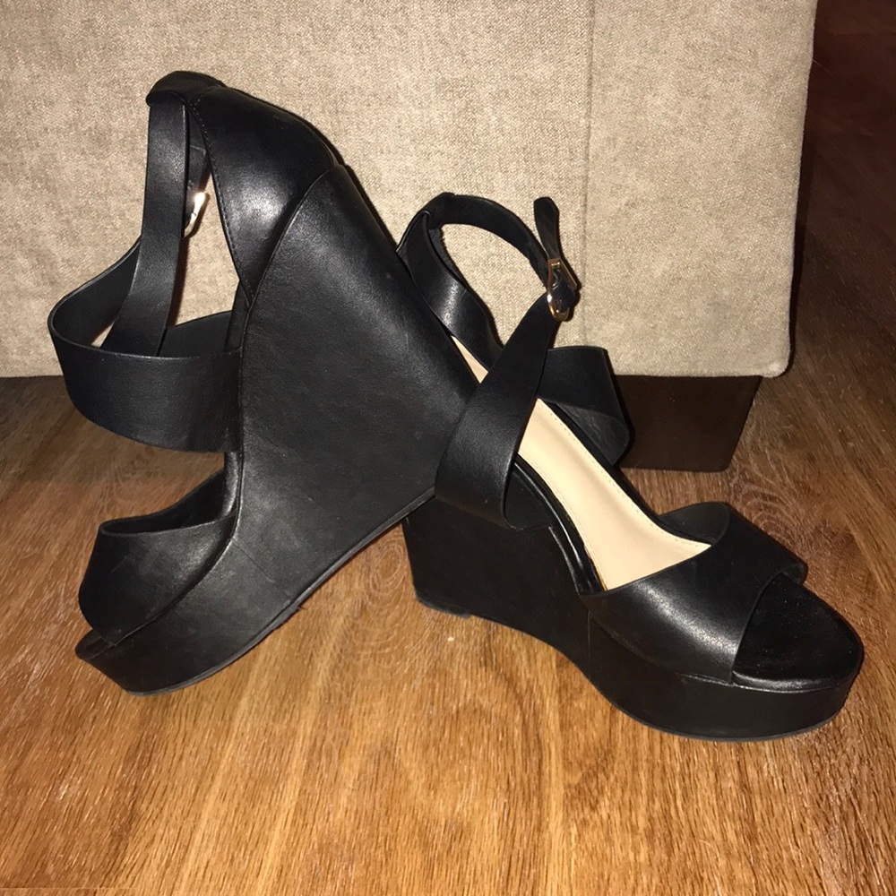 Black Forever 21 Platform Wedges